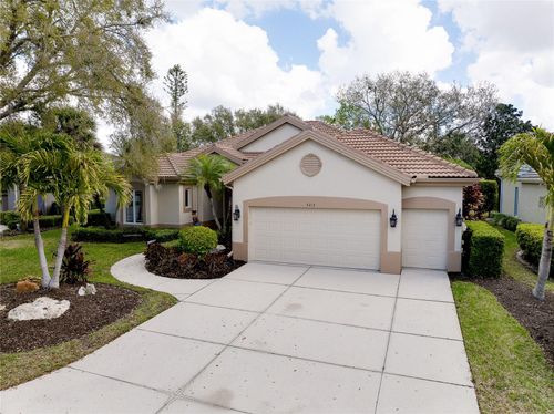 5213 88th St E, BRADENTON, FL, 34211-3715 | Card Image