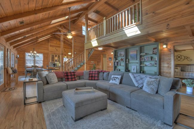368 Walnut Rdg, Home with 4 bedrooms, 2 bathrooms and null parking in Ellijay GA | Image 14