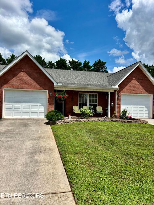 2912 Dominion Dr, Maryville, TN, 37803-8336 | Card Image