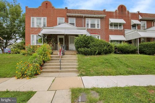 303 S 3rd Ave, WEST READING, PA, 19611-1315 | Card Image