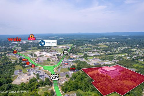 137 Erin Ln, Brodheadsville, PA, 18322-7821 | Card Image