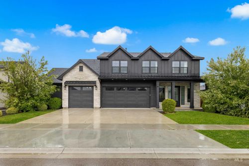747 S Short Ln, Eagle, ID, 83616-4122 | Card Image