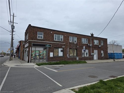272 Kenilworth Ave N, Hamilton, ON, L8H4S9 | Card Image