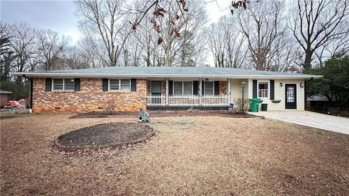 364 Navarre Dr, Stone Mountain, GA, 30087-5211 | Card Image