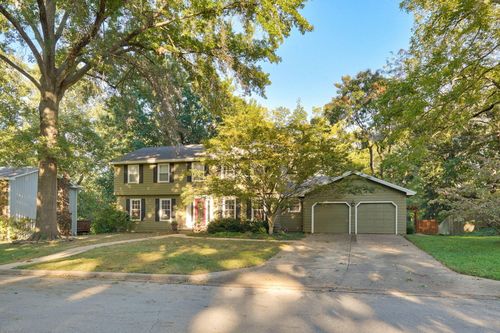 2926 S Versailles Ave, Springfield, MO, 65804-3962 | Card Image