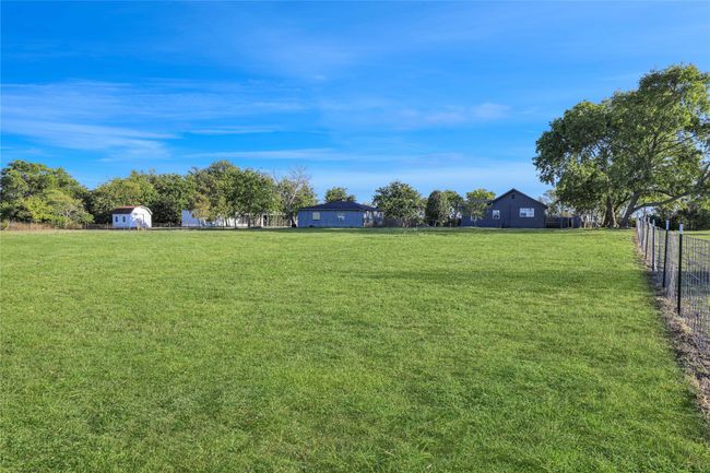 2171 Cedar Rd, House other with 4 bedrooms, 2 bathrooms and null parking in Tom Bean TX | Image 33