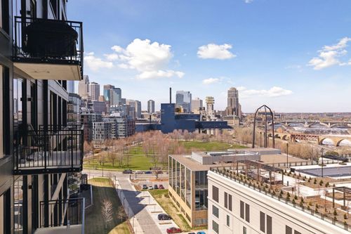 unit-1024-1240 S 2nd St, Minneapolis, MN, 55415-2631 | Card Image