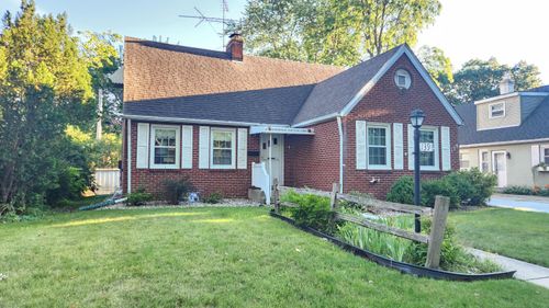 139 Beverly Blvd, Hobart, IN, 46342-4346 | Card Image