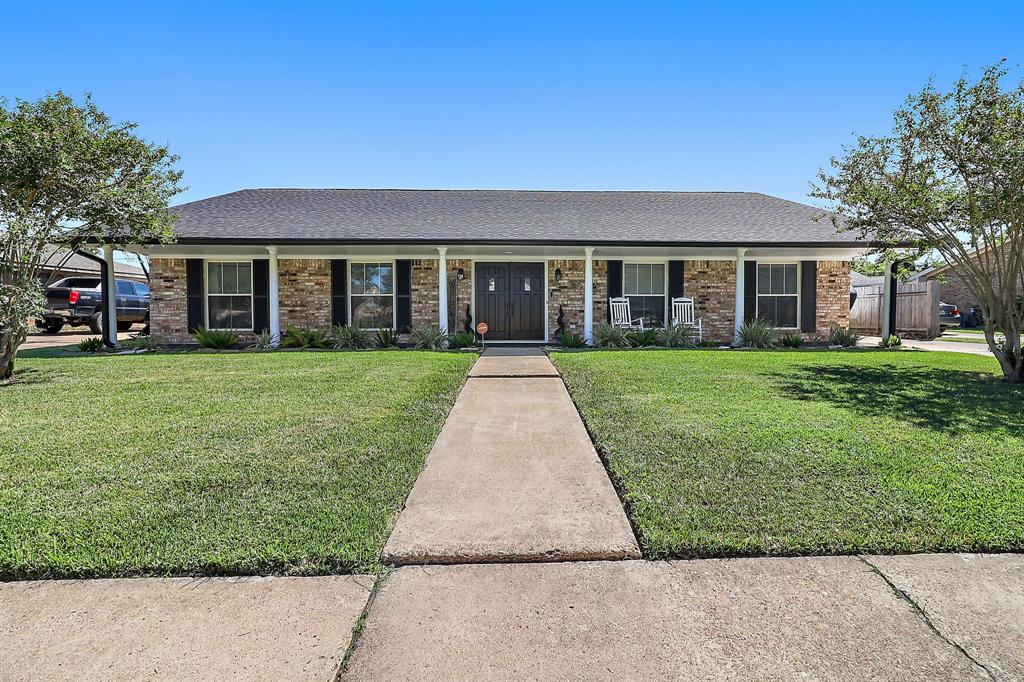 Creekbend Dr, Baytown, TX 77521