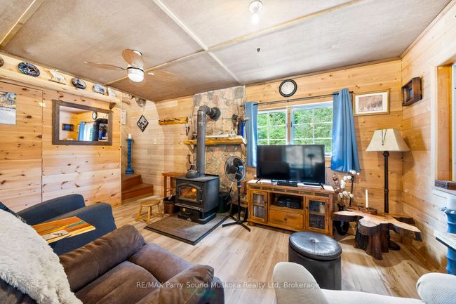 16C Magnet Rd, House other with 4 bedrooms, 1 bathrooms and 2 parking in Magnetawan ON | Image 26
