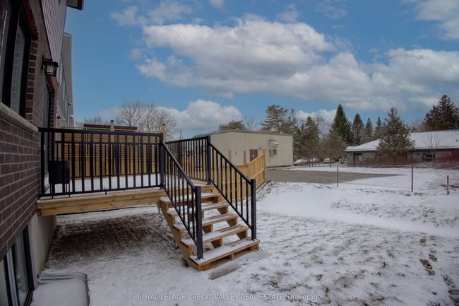 111 Stephenson Way, House attached with 3 bedrooms, 3 bathrooms and 2 parking in Palmerston ON | Image 32