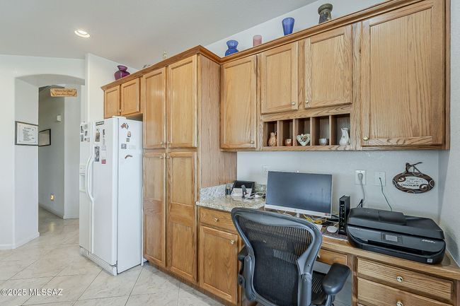 Desk Area | Image 16