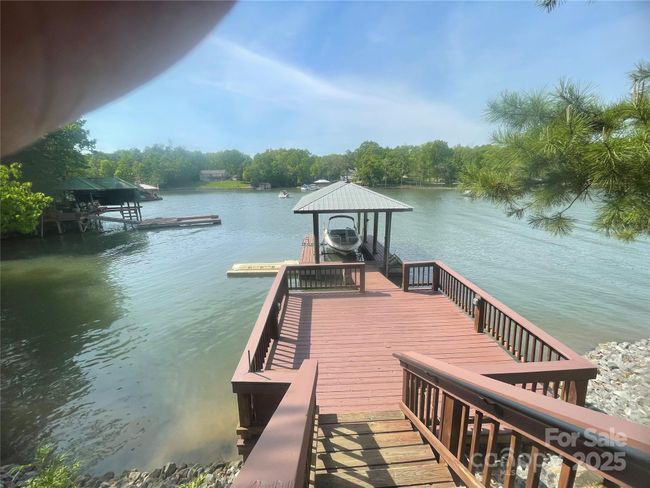 5951 Johnson Rd, House other with 3 bedrooms, 3 bathrooms and null parking in Lake Wylie SC | Image 18