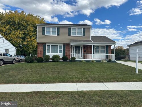 6 Chiming Rd, New Castle, DE, 19720-2913 | Card Image