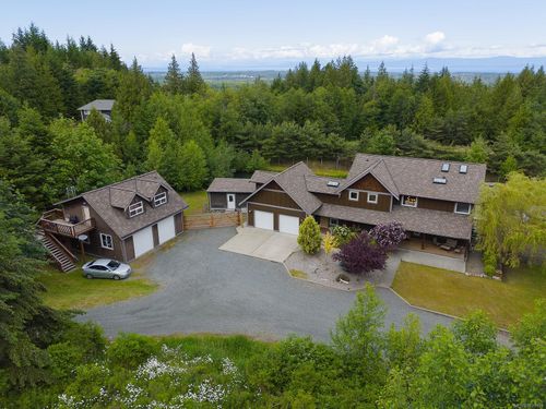1655 Wyatt'S Way, Qualicum Beach, BC, V9K2S3 | Card Image