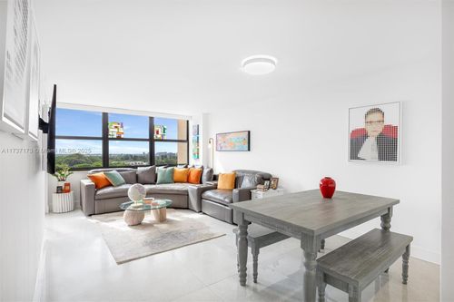 apt-1106-2555 Collins Ave, Miami Beach, FL, 33140-4776 | Card Image
