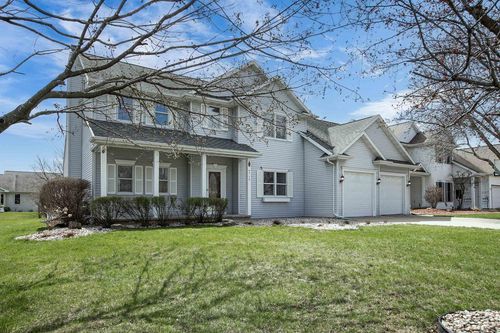 4715 W Grand Meadows Drive, GRAND CHUTE, WI, 54914 | Card Image