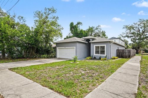 8301 N Marks St, TAMPA, FL, 33604-3433 | Card Image