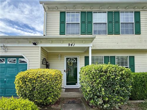 941 Avenue G, Norfolk, VA, 23513-1709 | Card Image