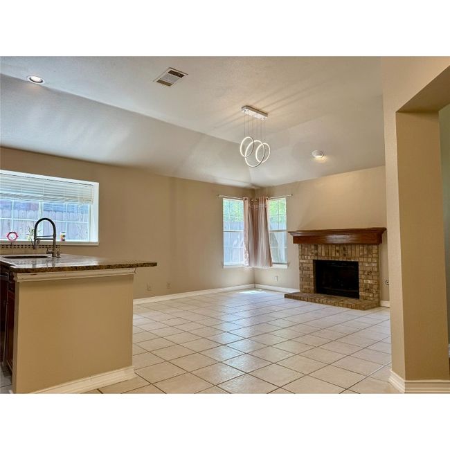 2509 Little Elm Trl, House other with 3 bedrooms, 2 bathrooms and 6 parking in Cedar Park TX | Image 18