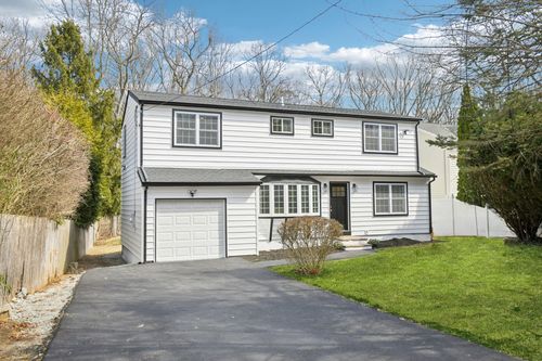 48 Circle Dr, East Northport, NY, 11731-1210 | Card Image