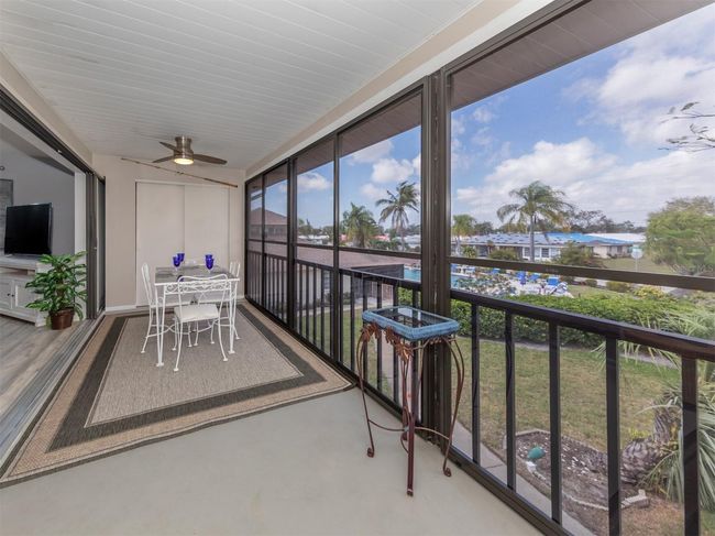 1740-C - 1740 Lake Place, Condo with 2 bedrooms, 2 bathrooms and null parking in Venice FL | Image 11