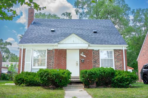 20161 Yonka St, Detroit, MI, 48234-1831 | Card Image