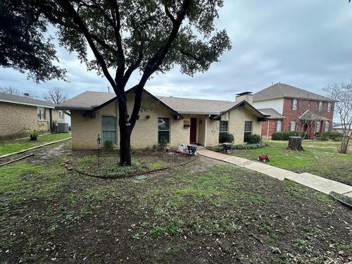 1806 Haymeadow, Carrollton, TX, 75007-5204 | Card Image