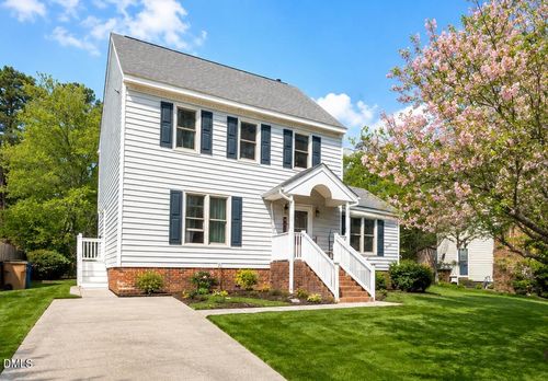 8209 Bellingham Cir, Raleigh, NC, 27615-3849 | Card Image