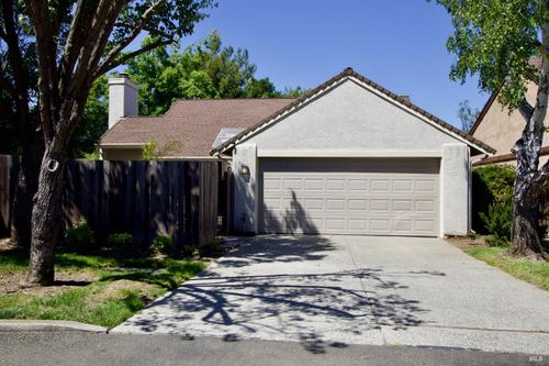 443 Greenbrier Ct, Benicia, CA, 94510-1444 | Card Image
