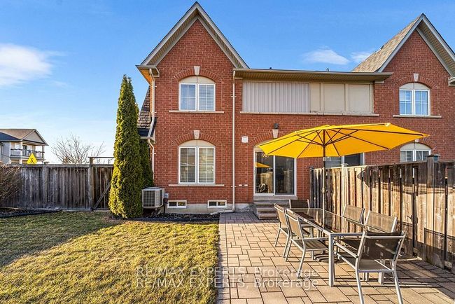 9 Carpendale Cres, House attached with 3 bedrooms, 2 bathrooms and 2 parking in Ajax ON | Image 42