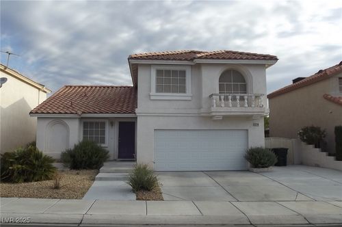 8704 Autumn Wreath Ave, Las Vegas, NV, 89129-7653 | Card Image