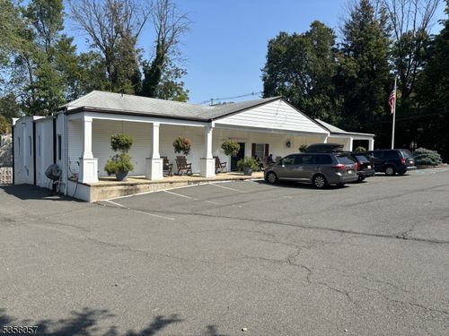 495 Plainfield Ave, Berkeley Heights, NJ, 07922-1925 | Card Image