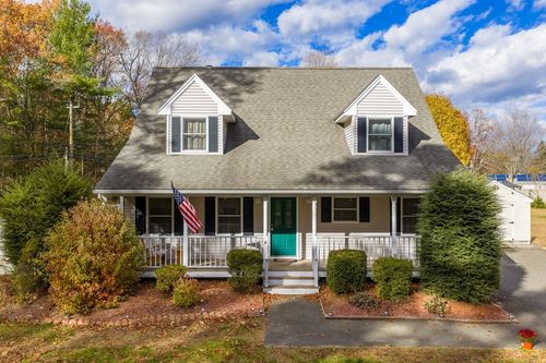 1 Plain St, Easthampton, MA, 01027-2609 | Card Image
