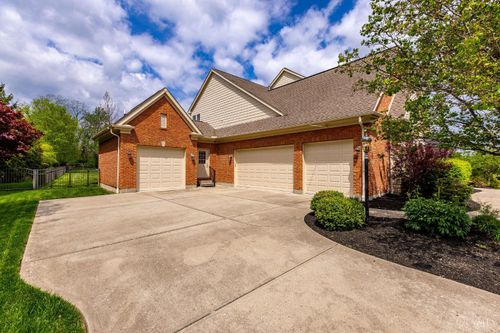 6709 Sandy Shores Dr, Loveland, OH, 45140-5852 | Card Image