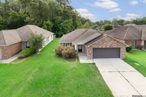 11474 Ashwood Ct, Denham Springs, LA, 70726-6492 | Card Image