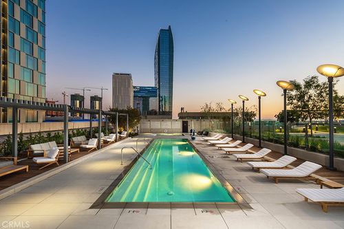 3608-889 Francisco St, Los Angeles, CA, 90017-3661 | Card Image