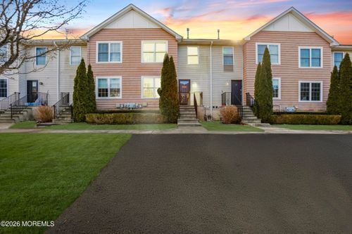 50 Charming Way, Lakewood, NJ, 08701-5450 | Card Image