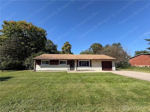1927 Central Dr, Beavercreek, OH, 45432-2013 | Card Image
