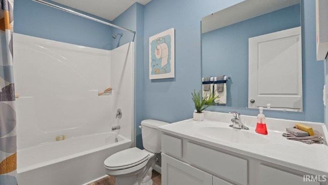 1185 Catesby Ct, Condo with 4 bedrooms, 2 bathrooms and null parking in Fort Wayne IN | Image 17