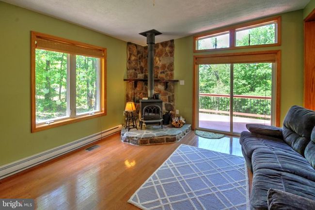 308 Mallard Dr, House other with 4 bedrooms, 3 bathrooms and null parking in BASYE VA | Image 4