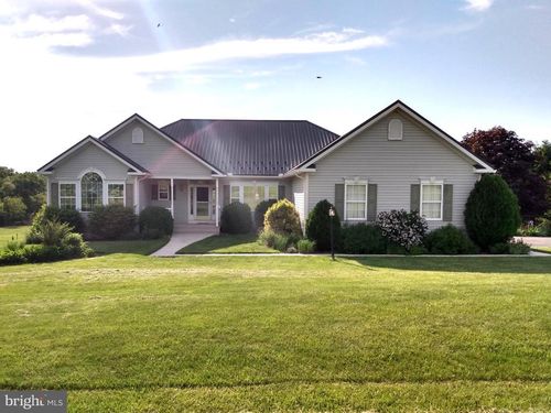 1372 Summerswood Dr, SAINT THOMAS, PA, 17252-9515 | Card Image
