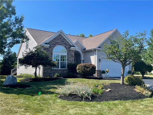 833 Surrey Hill Way, Rochester, NY, 14623-3038 | Card Image