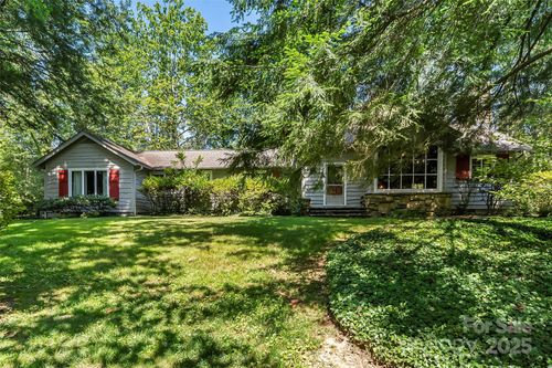17 Park Rd, Asheville, NC, 28803-3001 | Card Image