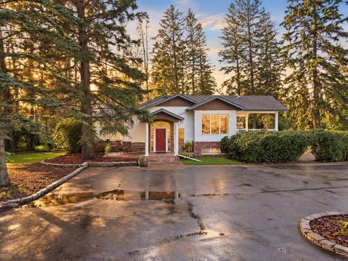 18 College Park Dr, Red Deer, AB, T4P0M7 | Card Image