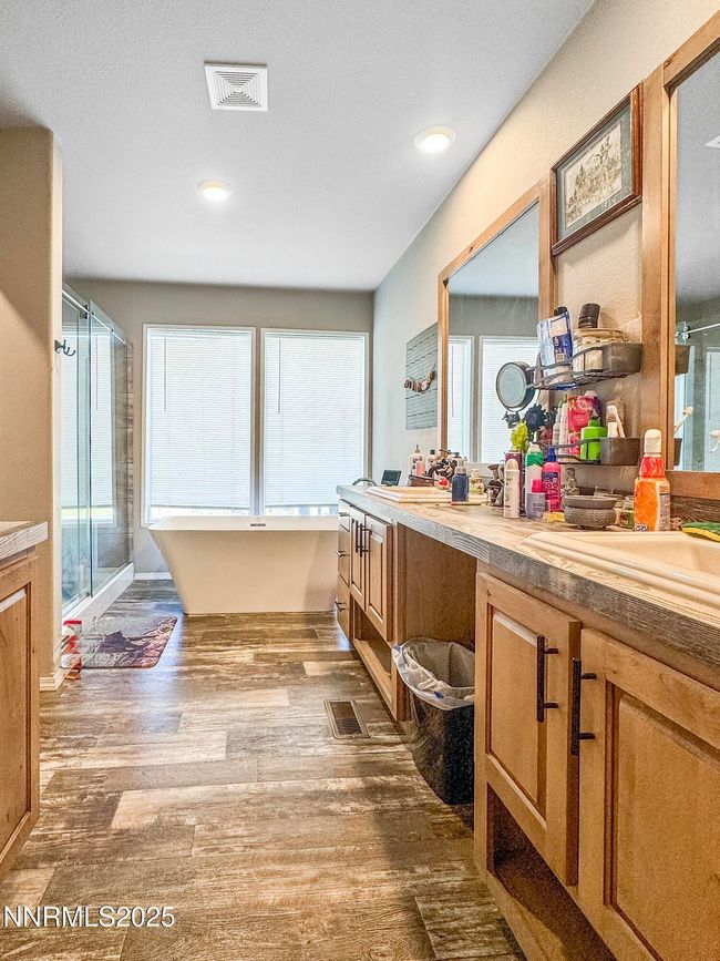 10440 Spur St, House other with 4 bedrooms, 2 bathrooms and 4 parking in Winnemucca NV | Image 7
