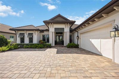 16508 Kendleshire Terrace, House other with 3 bedrooms, 4 bathrooms and null parking in Bradenton FL | Image 3