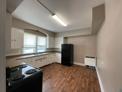 4-104 11th Ave W, Ashland, WI, 54806-1364 | Card Image