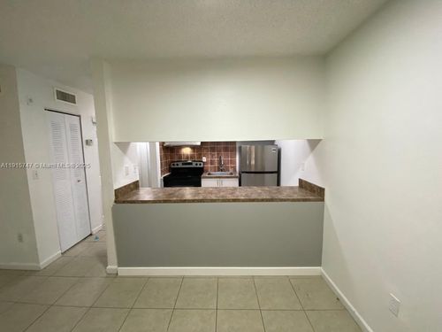 apt-110-291 Nw 177th St, Miami Gardens, FL, 33169-4981 | Card Image
