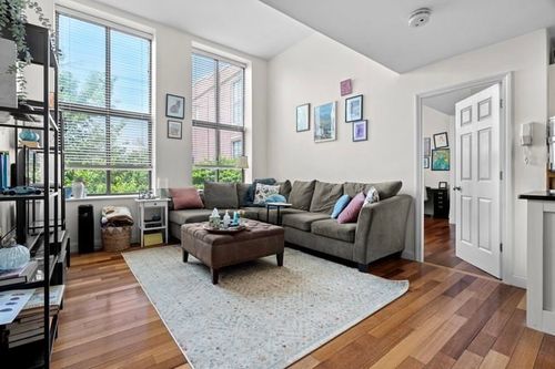 apt-203-841 Parker St, Boston, MA, 02120-3000 | Card Image